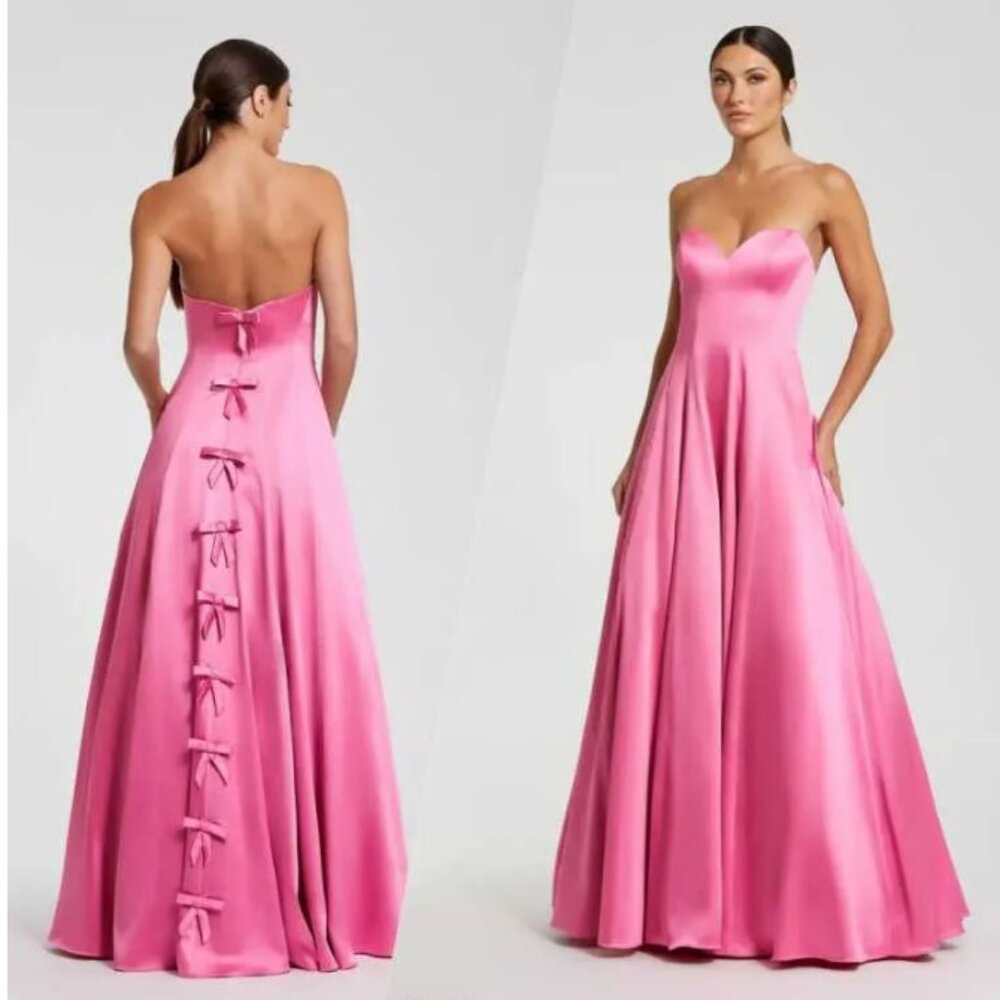 Mac Duggel Pink Strapless Satin Ballgown With Bow Details Size 0 (XS) NWOT